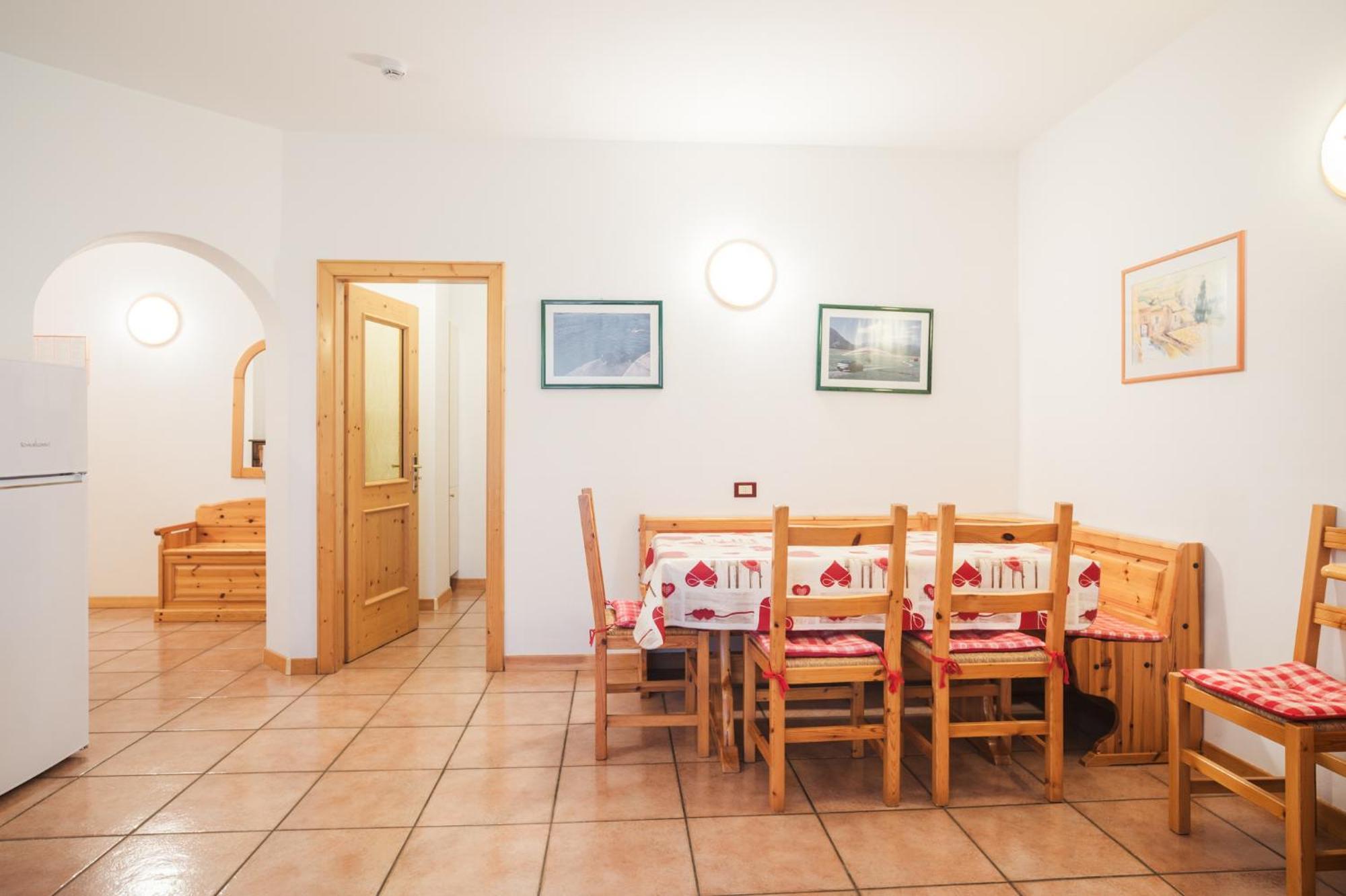 Residence Al Caminetto Molveno Kültér fotó
