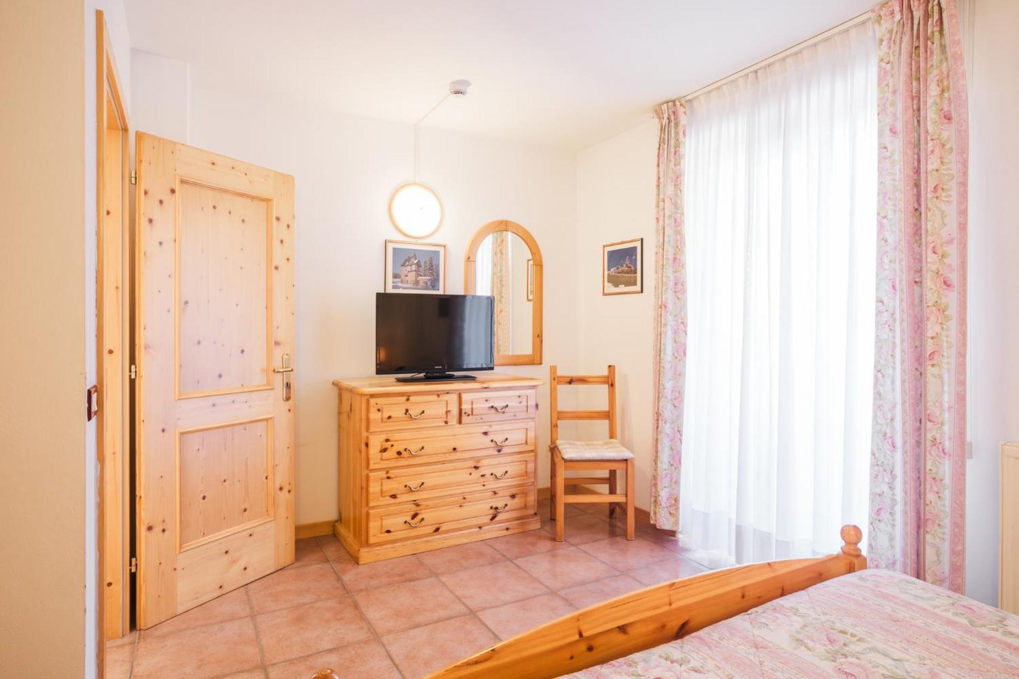 Residence Al Caminetto Molveno Kültér fotó